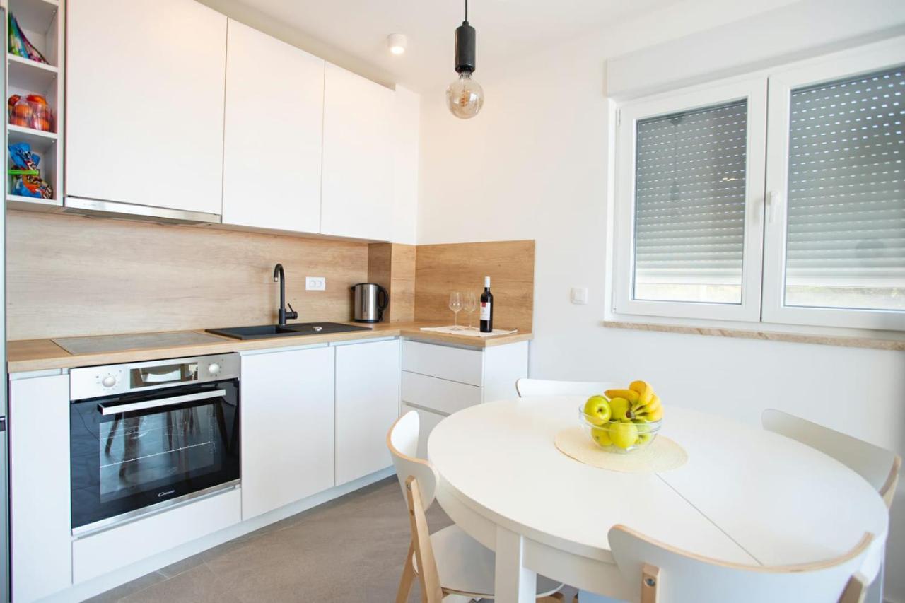 Apartment Belmare Trogir Exterior photo